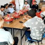 Badan Pengawas Pemilu (Bawaslu) Kota kunjungi Markas Partai Solidaritas Indonesia (PSI) Kota Makassar dalam rangka sosialisasi, Senin (11/09/2023).