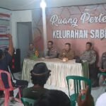 Polsek Pattallassang jajaran Polres Takalar menggelar 'Jumat Curhat' serap aspirasi masyarakat Sabintang di Kantor Lurah Sabintang, Kecamatan Pattallassang, Kabupaten Takalar, Jumat pagi (15/09/2023).