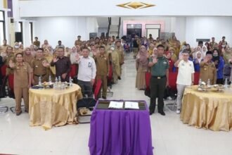 Pemda Enrekang melalui Tim Percepatan Penurunan Stunting (TPPS) Enrekang melaksanakan Diseminasi Audit Kasus Stunting Tahap I Tahun 2023 yang bertempat di Ruang Pola Setda, Selasa (12/09/2023).