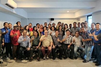 Perkumpulan Cahaya Kebangkitan Nusantara (CKN) di Kota Makassar.