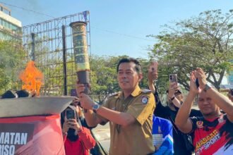 Foto : Camat Mariso Juliaman, S.Sos., pada Pekan Olahraga Kota (Porkot) Makassar 2023.