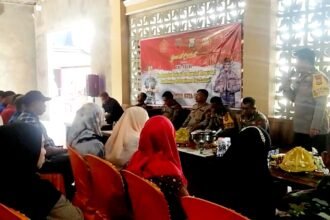 Gelar Jumat Curhat di wilayah hukum Polsek Manggala Polrestabes Makassar, BTN Tritura Jalan Tamangapa Raya III Kelurahan Bangkala, Jumat lalu (27/10/2023).