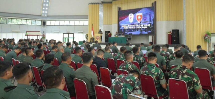 Jaga Netralitas TNI AD dalam Pemilu, Irdam XIV/Hsn Wakili Pangdam Buka Sosialisasi Netralitas TNI AD.