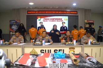 Kapolda pimpin konferensi pers kasus pembunuhan berencana, Jumat (6/10/2023). 