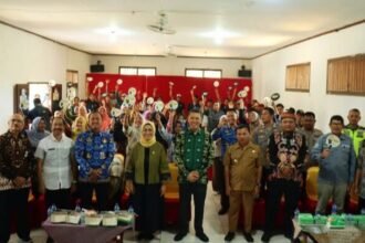 Politeknik Pariwisata Makassar kembali menggelar Bimbingan Teknis (Bimtek) Pengembangan Pengelolaan Desa Wisata dengan mengusung "Ekonomi Tumbuh dan Bangkit Melalui Kebangkitan Desa Wisata yang Terkelola dengan Baik" pada 17 Oktober 2023 di Desa Wonosari, Kabupaten Penajam Paser Utara, Provinsi Kalimantan Timur.