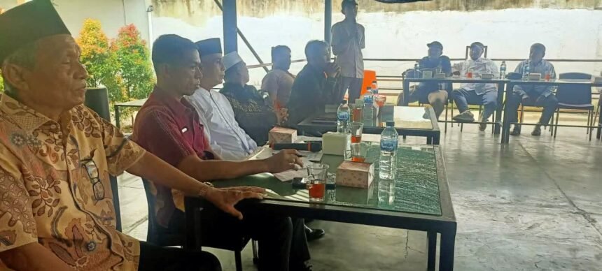 Dewan Pimpinan Daerah Aliansi Pedagang Pasar Seluruh Indonesia (DPD APPSINDO) Milenial Kota Medan gelar diskusi Publik, di Octopus Kopi, Jalan Halat No 98, Kota Matsum II, Kecamatan Medan Area, Kota Medan, Provinsi Sumatera Utara, Jumat (20/10/2023).