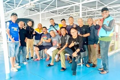 Berkunjung ke Kota Batu, Tim SMANSA 80-an Football Club Makassar menggelar rekreasi dan Troveo Minisoccer, (5/10/2023).