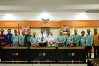 Kepala Badan Strategi Kebijakan Dalam Negeri (BSKDN) Kementerian Dalam Negeri (Kemendagri) Yusharto Huntoyungo menyambut kunjungan Asosiasi Camat se-Kabupaten Pohuwato, Provinsi Gorontalo.