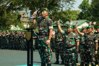 Inovasi buku saku pedoman tugas bagi prajurit Kodam XIV/Hasanuddin dalam menghadapi Pemilu 2024, (8/11/2023).