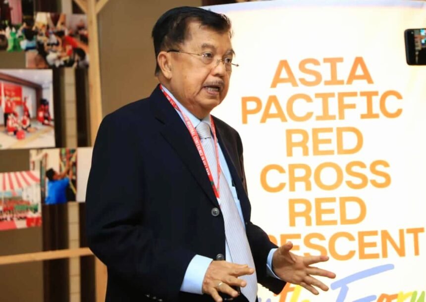 Ketua Umum Palang Merah Indonesia Pusat, Jusuf Kalla.