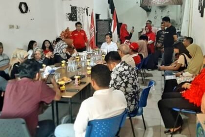 Tim Komisioner Komisi Pemilihan Umum (KPU) Kota Makassar melakukan kunjungan ke sekretariat-sekretariat partai peserta Pemilu 2024, Rabu (1/11/2023).