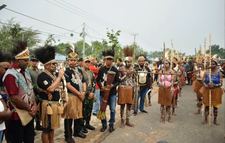 Festival Budaya Sejuta Rawa II di Kabupaten Mappi telah berlangsung meriah, Sabtu (18/11/2023).