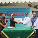 Pelabuhan Indonesia (Persero) melalui Program Tanggung Jawab Sosial dan Lingkungan (TJSL) menyerahkan bantuan berupa 1 unit mobil ambulans untuk klinik kesehatan di Kantor Kejaksaan Tinggi Sulawesi Selatan.