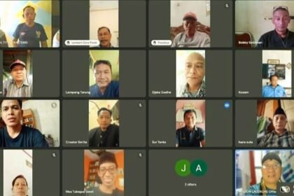 PPWI menggelar kegiatan Pelatihan Jurnalistik Dasar ini diikuti oleh sejumlah peserta dari berbagai daerah dan media melalui Google Meet pada Sabtu (09/12/2023).