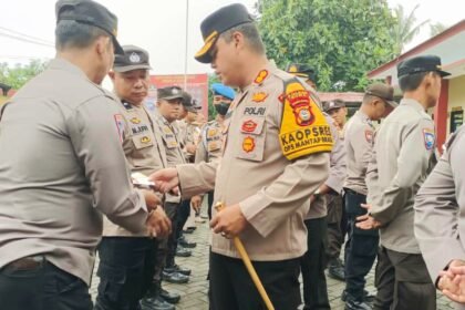 Kapolres Gowa sidak personel Polsek Somba Opu.
