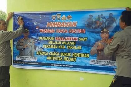 Satuan Binmas Polres Takalar telah memasang spanduk himbauan di sejumlah daerah pesisir, termasuk Dermaga Pelabuhan Takalar Lama, Kecamatan Mapsu, Kabupaten Takalar pada Minggu (28/1/2024).