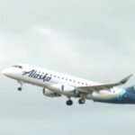 Pesawat Alaska Airlines.