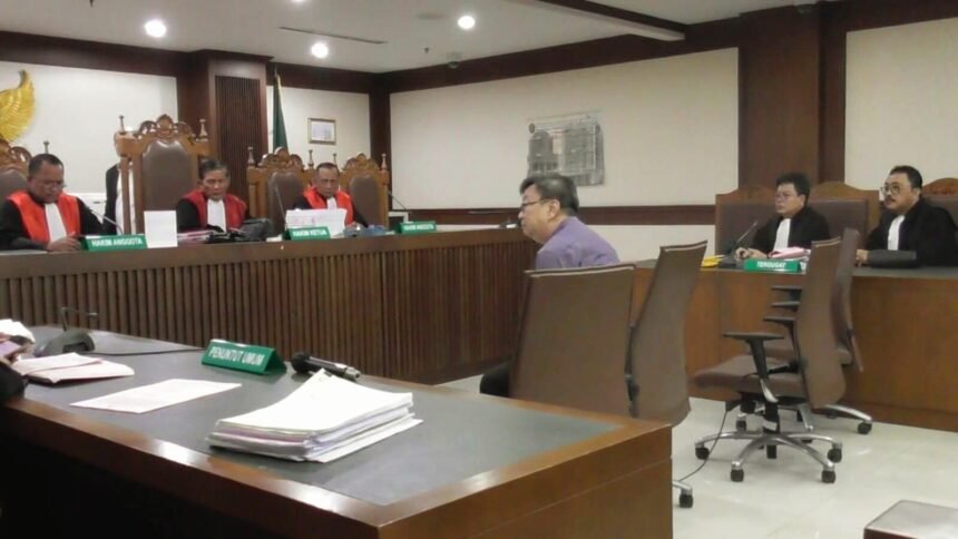 Sidang perkara pidana khusus No. 731/Pid.Sus/2023/ PN Jkt.Pst., di Pengadilan Negeri Jakarta Pusat yang dipimpin oleh Ketua Majelis Hakim Toni Irfan, SH.