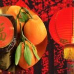 Kolase: Imlek dan salah satu hidangan nian gao. (Ist.)