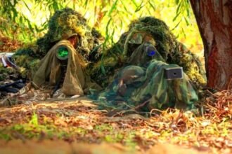 Brigade Al-Qassam mengkonfirmasi bahwa dua tentara pendudukan ditembak dan bentrok dengan pasukan Israel, membunuh dan melukai mereka di lingkungan Al-Amal, sebelah barat Khan Yunis, di selatan Gaza. (qudsn/ho)