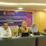 Serial diskusi tentang perempuan dalam perspektif industri media oleh DP3A Makassar, Selasa (27/2/2024).