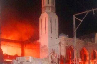 Pendudukan mengebom Masjid Al-Huda di kamp Yabna di Rafah. (qudsnews/ho)
