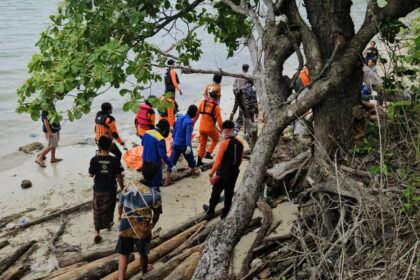 Tim SAR Gabungan berhasil menemukan seorang korban terdampar di Pantai Kayuadi Selayar pada Sabtu (16/3/2024) pagi lalu.