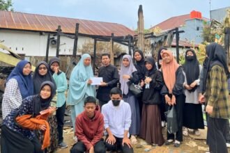 Kepedulian dan solidaritas untuk membantu salah satu peserta didik yang terkena musibah kebakaran rumah. Musibah tersebut menimpa Salfadillah Sofiah, seorang siswa kelas XI Agama MAN 1 Kota Makassar, di Jalan Landak Baru Lorong 2 Kota Makassar.