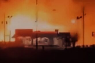 Diduga perlawanan Islam Irak meledakkan pembangkit listrik di Bandara Internasional Haifa. (palestinepost/ho)