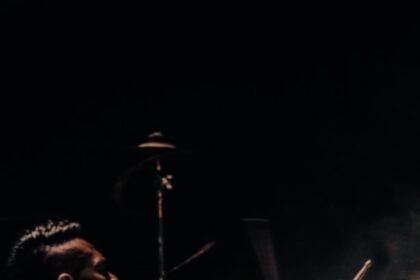 Makassar akan disulap menjadi tempat berkumpulnya para musisi, khususnya para drummers, dalam event yang tak kalah menarik, 'Ngabuburit 100 Cymbal'.