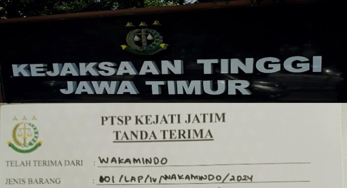 Ketua Lembaga Pers Wakomindo (Wartawan Kompetensi Indonesia), telah melakukan laporan pengaduan ke Kejaksaan Tinggi Jawa Timur (Kejati Jatim) terkait dugaan penyelewengan dana Corporate Social Responsibility (CSR) Kementerian BUMN yang dihibahkan ke Persatuan Wartawan Indonesia (PWI) Pusat, Senin (29/4/2024).