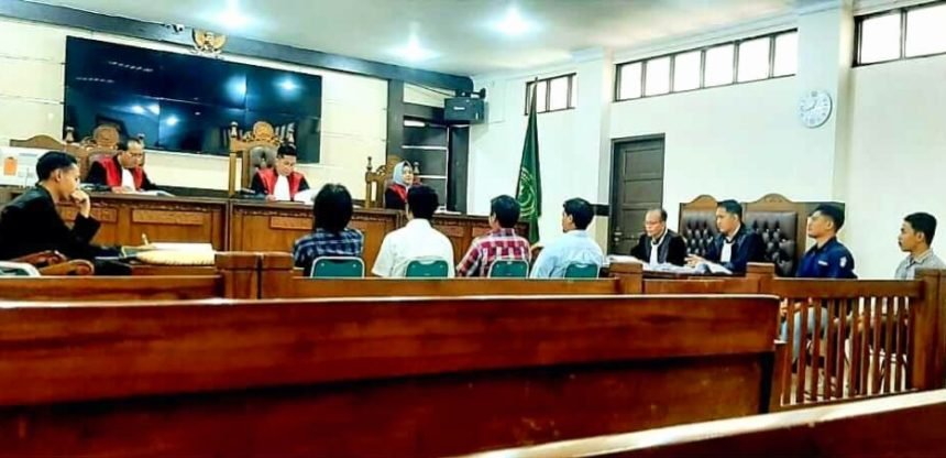 Empat senior Mapala diperiksa di Pengadilan Negeri Maros, saksi mengakui masih berikan hukuman kepada korban dalam kondisi sudah drop, (3/4/2024).