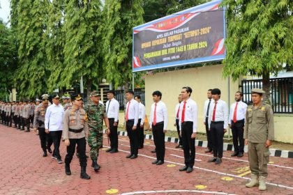 Polres Enrekang menggelar Apel Gelar Pasukan dengan tema Operasi Ketupat-2024 pada Rabu lalu (3/4/2024).