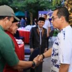 Kapolda Sulawesi Selatan, Irjen Pol Andi Rian R Djajadi, mengadakan buka puasa bersama sejumlah konten kreator dan admin media sosial (medsos) di Hotel Gammara, Jalan Metro Tanjung Bunga, Makassar, (3/4/2024).