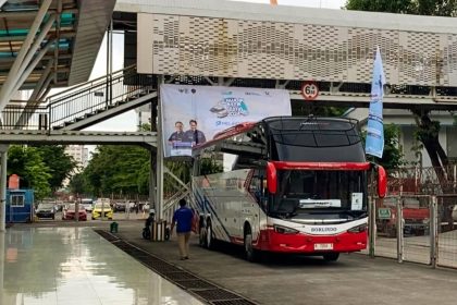 Palopo ke Makassar, maupun dari Bulukumba ke Makassar bus tersedia di titik kumpul yang telah ditentukan.