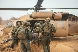 Evakuasi terhadap tentara yang telah terluka dalam berbagai insiden di Palestina.