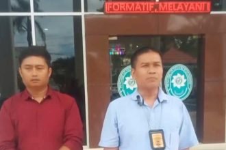Kasus penggelapan dan pemalsuan dokumen di Bone telah menarik perhatian LSM INAKOR Sulsel, yang mengawasi kasus ini sejak sembilan tahun lalu.
