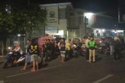 Tim gabungan menggelar operasi penertiban bongkar muat pedagang sayur, (11/5/2024).