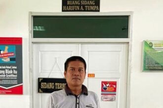 Asri dari LSM Inakor Sulsel.