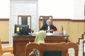 Pada persidangan yang digelar Senin, 27 Mei 2024, Majelis Hakim memutuskan bahwa Nurlela dinyatakan bersalah berdasarkan fakta-fakta yang terungkap di persidangan.