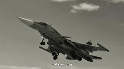 Pesawat pembom tempur supersonik multifungsi Su-34 dari Pasukan Dirgantara Rusia.