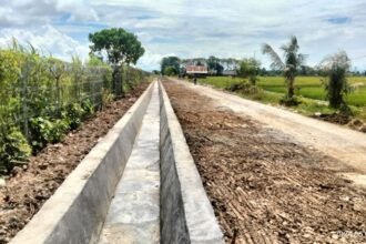 pembangunan Irigasi sepanjang 572 M Lebar 1.20 M Tinggi 0,8 M, dan plat duiker Panjang 6 M Lebar 180 cm, ketebalan 22 cm, Senin (3/6/2024).