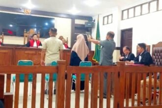 Pendiri UKM Mapala 09 FT Unhas berikan kesaksian, Hakim di Pengadilan Negeri Maros: Tidak boleh ada yang lepas tangan dalam kasus kematian Virendy, (5/6/2024).