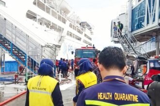 Insiden Kebakaran KM Umsini di Pelabuhan Makassar, (9/6/2024). 