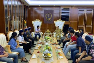Penjabat (Pj.) Gubernur Sulawesi Selatan, Prof. Zudan Arif S.H., M.H., menerima kunjungan dari Badan Pengurus Cabang (BPC) Gerakan Mahasiswa Kristen Indonesia (GMKI) Cabang Makassar.
