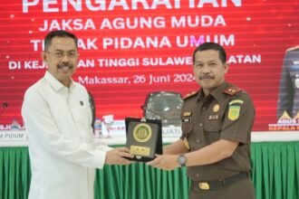 Kunjungan Kerja JAM Pidum ke Kejaksaan Tinggi Sulawesi Selatan, Rabu (26/6/2024).  (sp/ho)