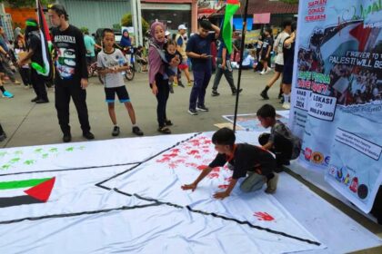 Aksi Bela Palestina di Car Free Day Makassar, (30/6/2024).