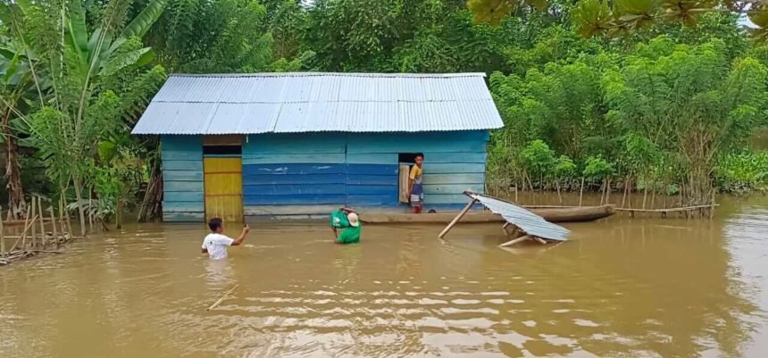 Bencana banjir yang melanda wilayah Kabupaten Buru, Maluku, Juli 2024.