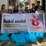 LMND Makassar menggelar bakti sosial di Pampang, Rabu (10/7/2024).