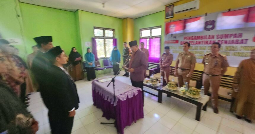 Penjabat Bupati Enrekang telah melantik Penjabat Kepala Desa Pundi Lemo dan Desa Taulan, (15/7/2024). 